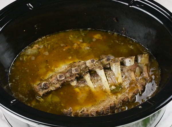 Slow Cooker Salsa Verde Pork Ribs - Step 5